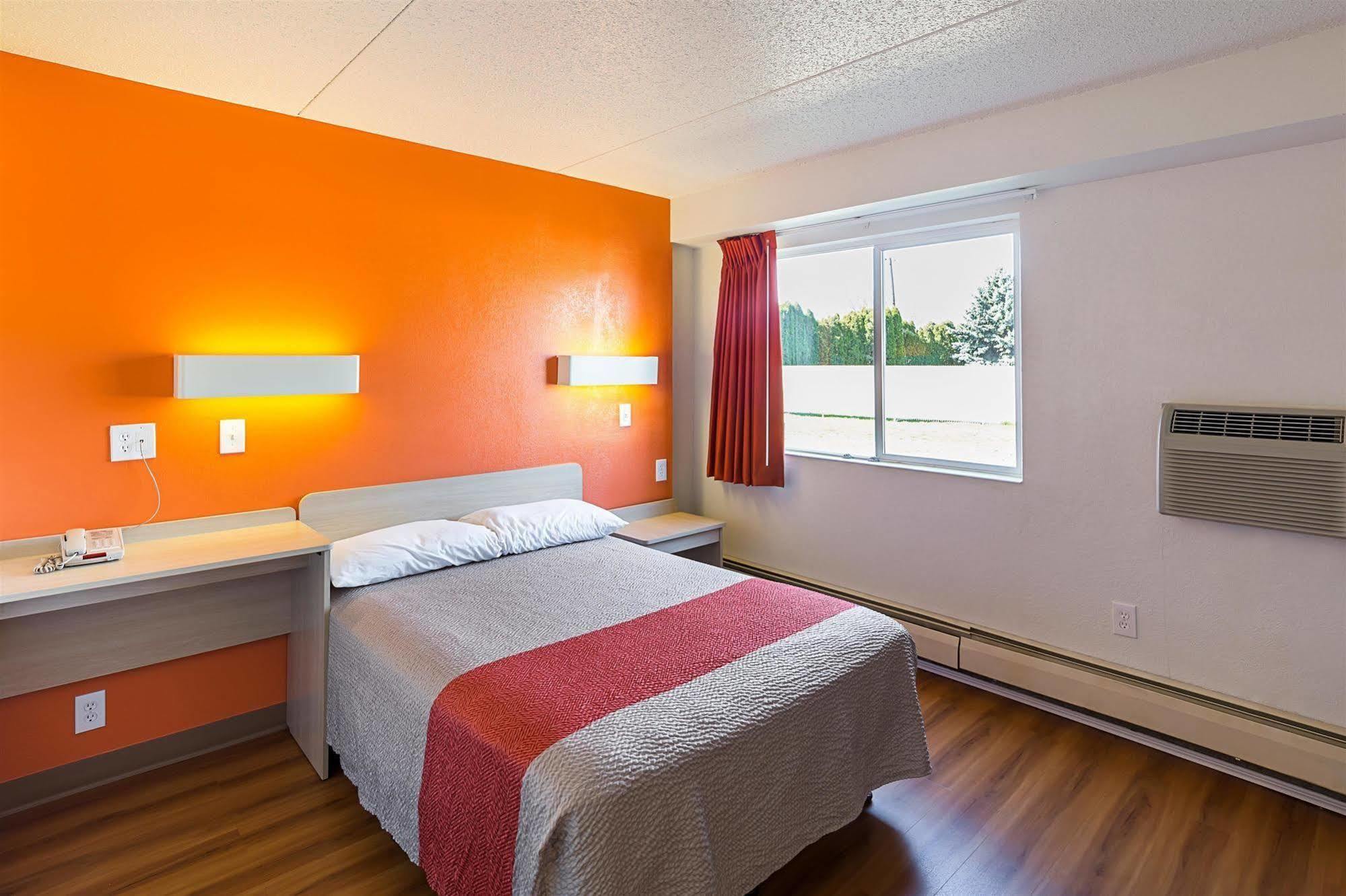 Motel 6-Spokane, Wa - East Spokane Valley Zewnętrze zdjęcie