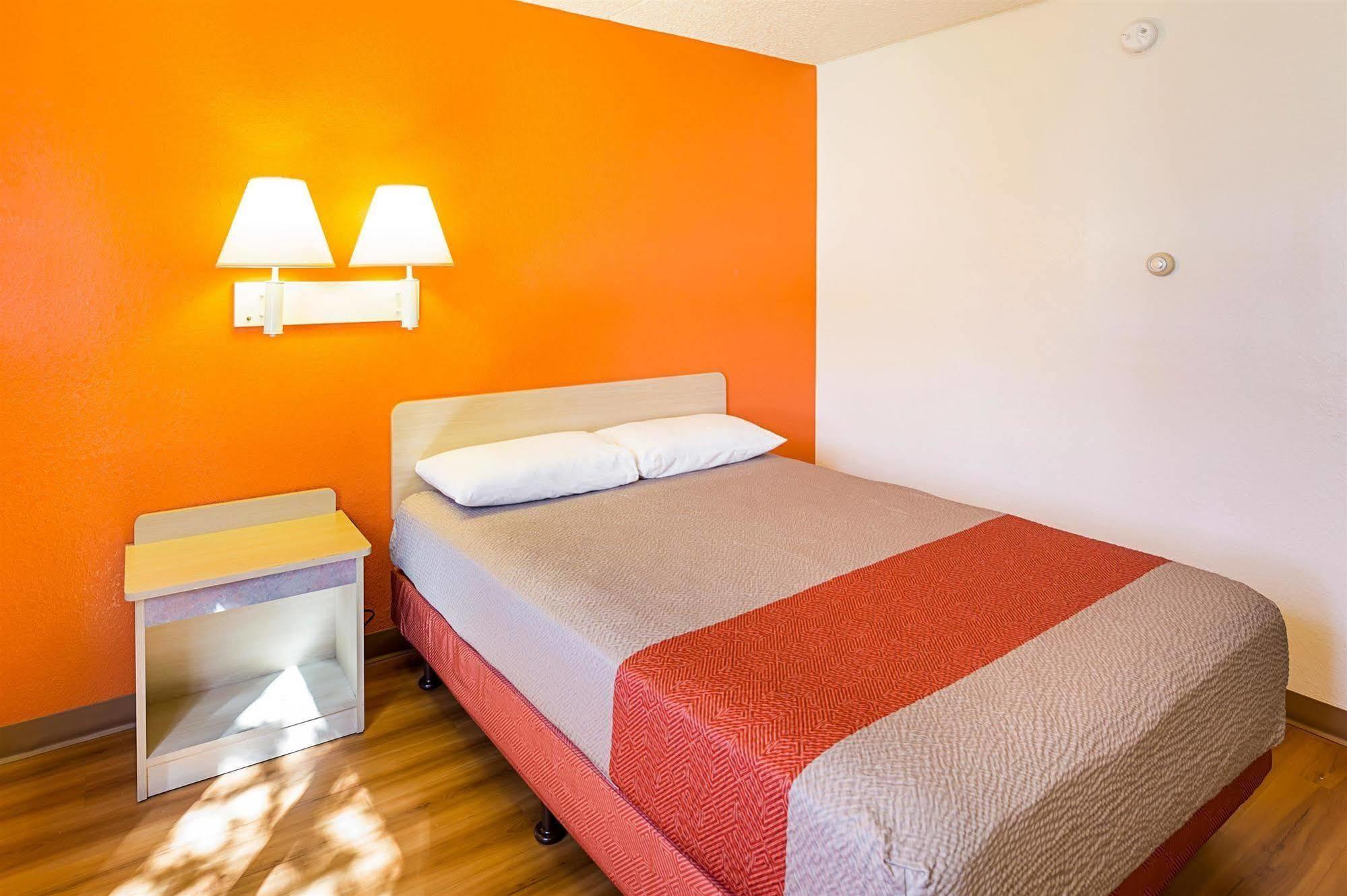 Motel 6-Spokane, Wa - East Spokane Valley Zewnętrze zdjęcie